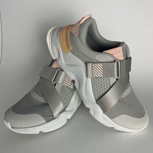 Sorel Kinetic RNEGD Strap Sneaker Dove/Peach Blossom size 7